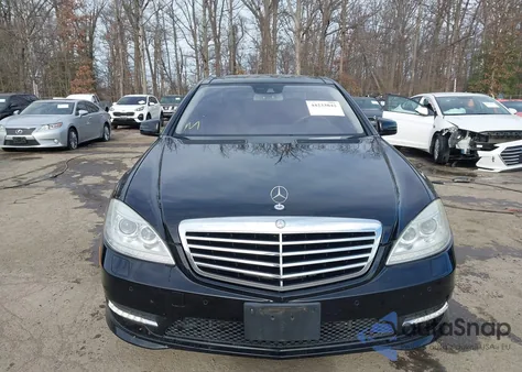 2013 Mercedes-Benz S 550 из США, поврежденный, VIN WDDNG7DB3DA493264